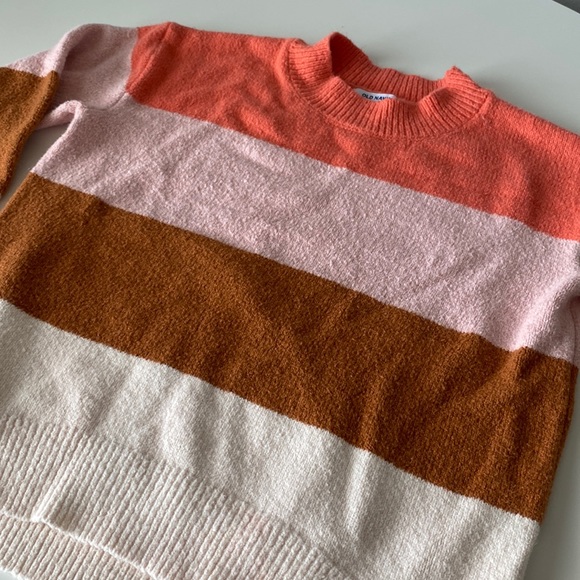 Color Block Sweater, Size M - Picture 2 of 7